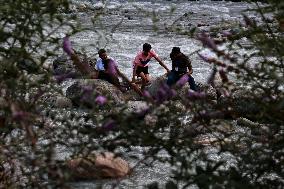 Daily Life In Pahalgam