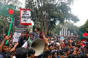 Students Renew Bangladesh Protests