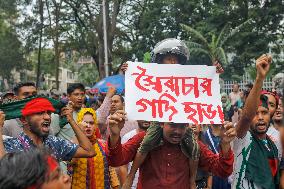 Students Renew Bangladesh Protests