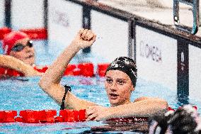 Paris 2024 - 200m Medley - Summer McIntosh Wins Gold