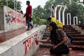 People Gather At Central Shaheed Minar To Protest