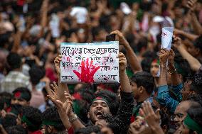 Students Renew Bangladesh Protests