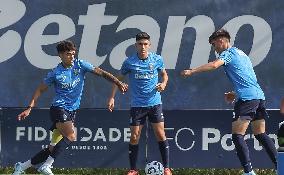 FC Porto training