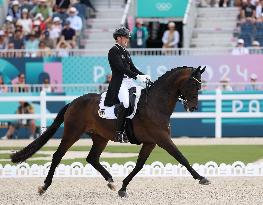 (PARIS2024)FRANCE-VERSAILLES-OLY-EQUESTRIAN