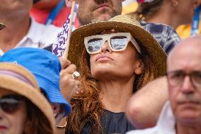 Paris 2024 - Eva Mendes and Ryan Gosling at Equestrian at Chateau de Versailles