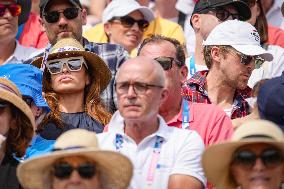 Paris 2024 - Eva Mendes and Ryan Gosling at Equestrian at Chateau de Versailles