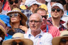 Paris 2024 - Eva Mendes and Ryan Gosling at Equestrian at Chateau de Versailles