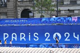 Paris 2024 - Illustration View Of The Seine By Boat