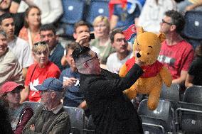 Paris 2024 - North Korean leader lookalike in the stands at Table Tennis Olympic Game in Paris