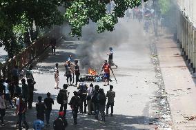 Death toll in new anti-government protests rises to 24 - Bangladesh