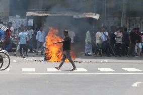 Death toll in new anti-government protests rises to 24 - Bangladesh