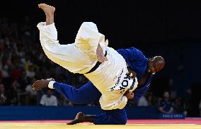 Paris 2024 - France Judo team wins Gold