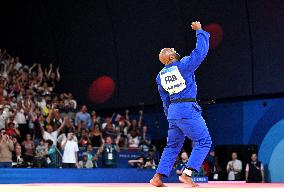 Paris 2024 - France Judo team wins Gold