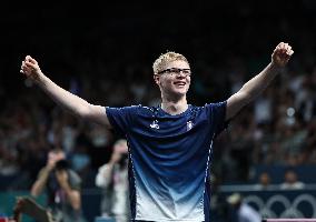 Paris 2024 - Felix Lebrun of France won men's singles bronze medal match