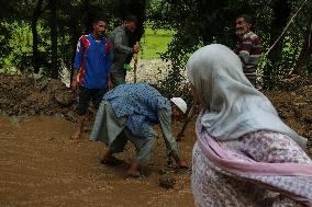 Srinagar-Leh Highway Closed As Cloudburst Triggers Mudslides In Ganderbal