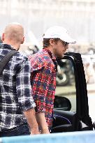 Paris 2024 - Ryan Gosling, Eva Mendes And Daughters Arrive At Bercy Arena