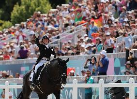 (PARIS2024)FRANCE-VERSAILLES-OLY-EQUESTRIAN