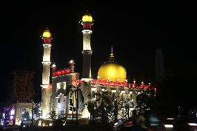 Palayam Juma Masjid Illuminated During Ramadan