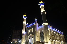 Palayam Juma Masjid Illuminated During Ramadan