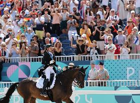 (PARIS2024)FRANCE-VERSAILLES-OLY-EQUESTRIAN