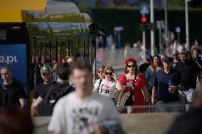 Taylor Swift Fans At Last Poland Concert