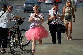 Taylor Swift Fans At Last Poland Concert