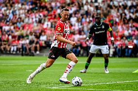 PSV Eindhoven v Feyenoord Rotterdam - Pre-Season Friendly