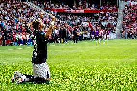 PSV Eindhoven v Feyenoord Rotterdam - Pre-Season Friendly