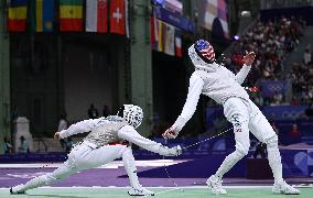 (PARIS2024) FRANCE-PARIS-OLY-FENCING