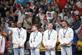 Paris 2024 - 4x100 Medley Relay - Team France Wins Bronze