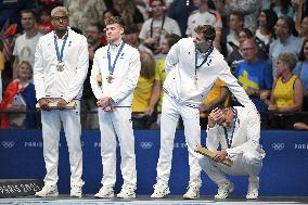 Paris 2024 - 4x100 Medley Relay - Team France Wins Bronze