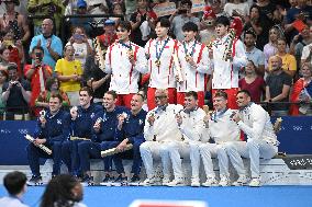 Paris 2024 - 4x100 Medley Relay - Team France Wins Bronze