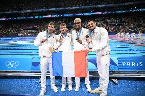 Paris 2024 - 4x100 Medley Relay - Team France Wins Bronze