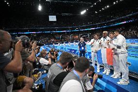 Paris 2024 - 4x100 Medley Relay - Team France Wins Bronze