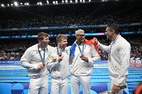 Paris 2024 - 4x100 Medley Relay - Team France Wins Bronze