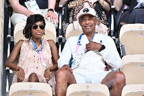 Paris 2024 - Tennis - Yannick Noah And Malika In The Stands