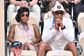 Paris 2024 - Tennis - Yannick Noah And Malika In The Stands