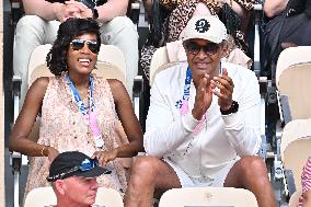 Paris 2024 - Tennis - Yannick Noah And Malika In The Stands