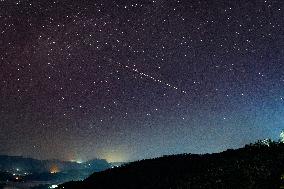 A Huge Perseid Meteor Was Seen Over The Night Sky In Haputale