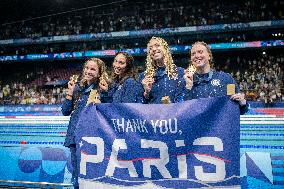 Paris 2024 - US Team women's 4x100m medley relay swimming