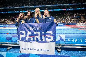 Paris 2024 - US Team women's 4x100m medley relay swimming