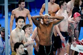 Paris 2024 - 4x100 Medley Relay - Team France Wins Bronze