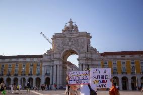 Venezuelans Demonstration In Lisbon Againist Election Results In Venezuela