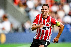 PSV Eindhoven v Feyenoord Rotterdam - Pre-Season Friendly