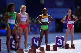 (PARIS2024) FRANCE-PARIS-OLY-ATHLETICS-200M-WOMEN