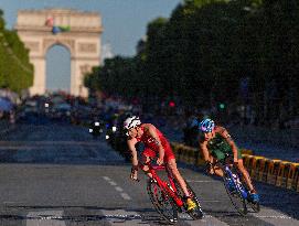 (PARIS2024)FRANCE-PARIS-OLY-TRIATHLON