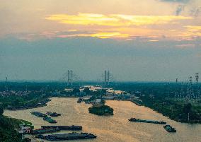 Beijing-Hangzhou Canal Water Transport