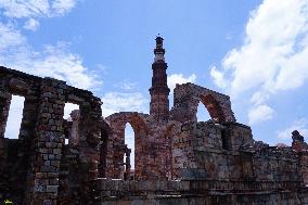 INDIA-NEW DELHI-QUTB MINAR