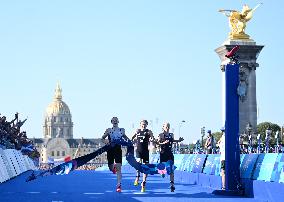 (PARIS2024)FRANCE-PARIS-OLY-TRIATHLON