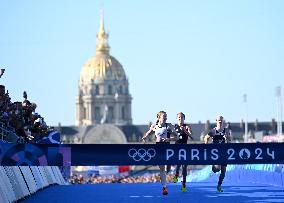 Paris 2024 - Mixed Relay Triathlon Illustrations